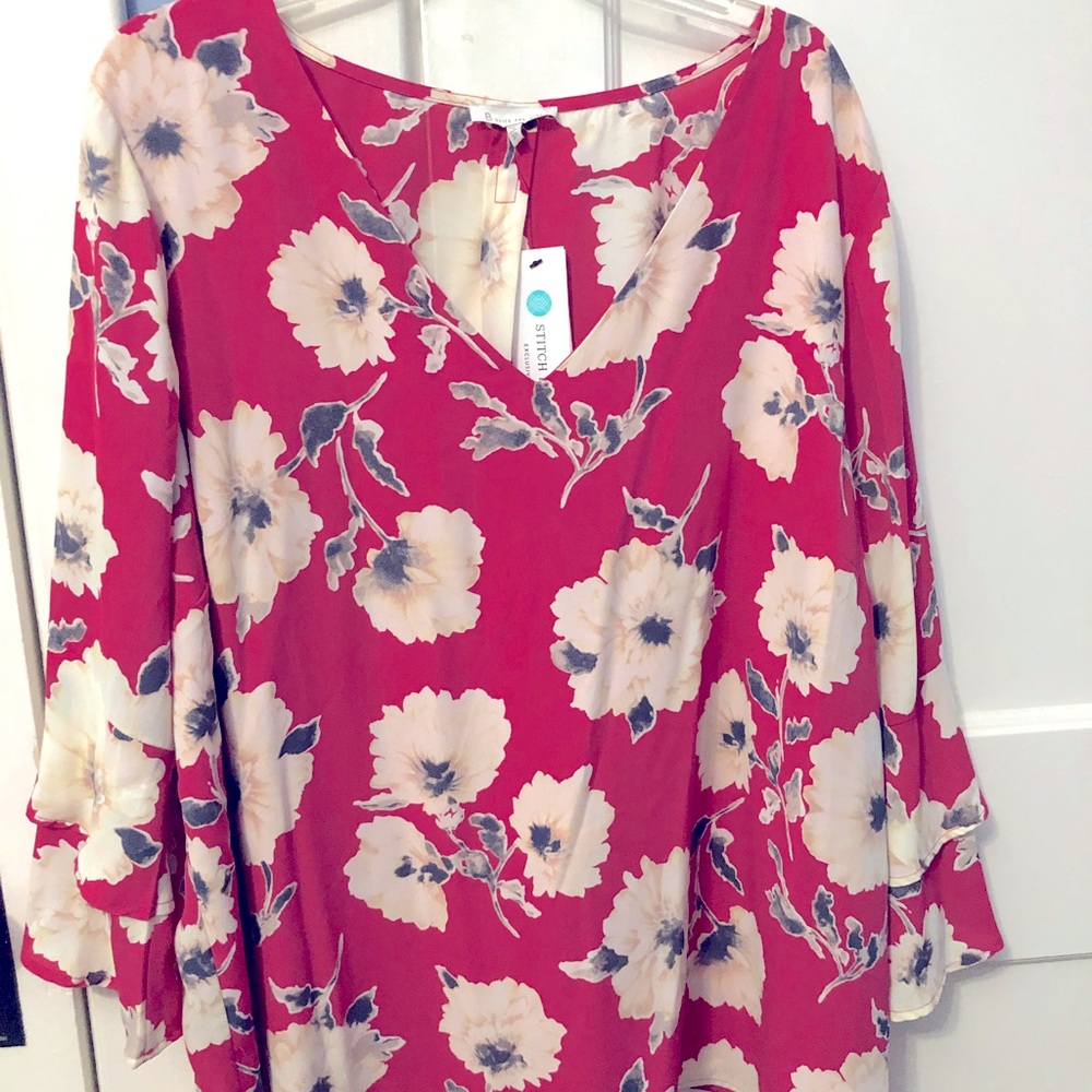 Stitch Fix, Skies are Blue brand pink floral blouse size 3x.
